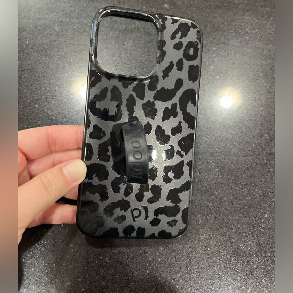 Loopy case